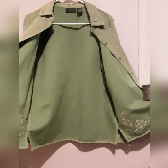 Relativity Green Jacket Blouse Shacket Embroidered w/free slacks - Picture 2 of 10